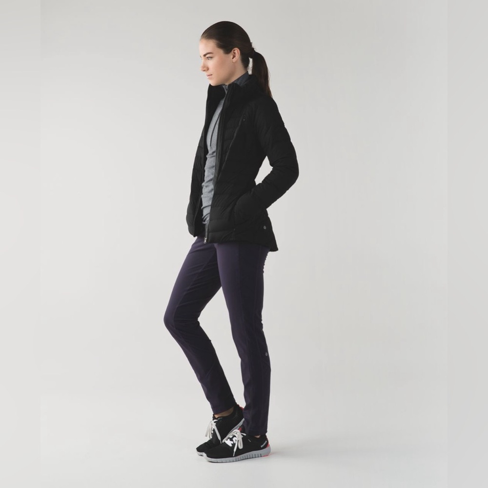 Lululemon Wind Runner Pant Black Grape Size 6